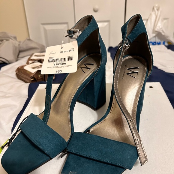 Windsor Forest Green high heels ! - Picture 2 of 5